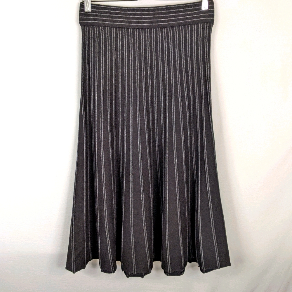 💚 MAX STUDIO Never Worn High Waist Skirt Small